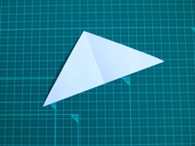 円筒ケースｘ紙（三角形）①