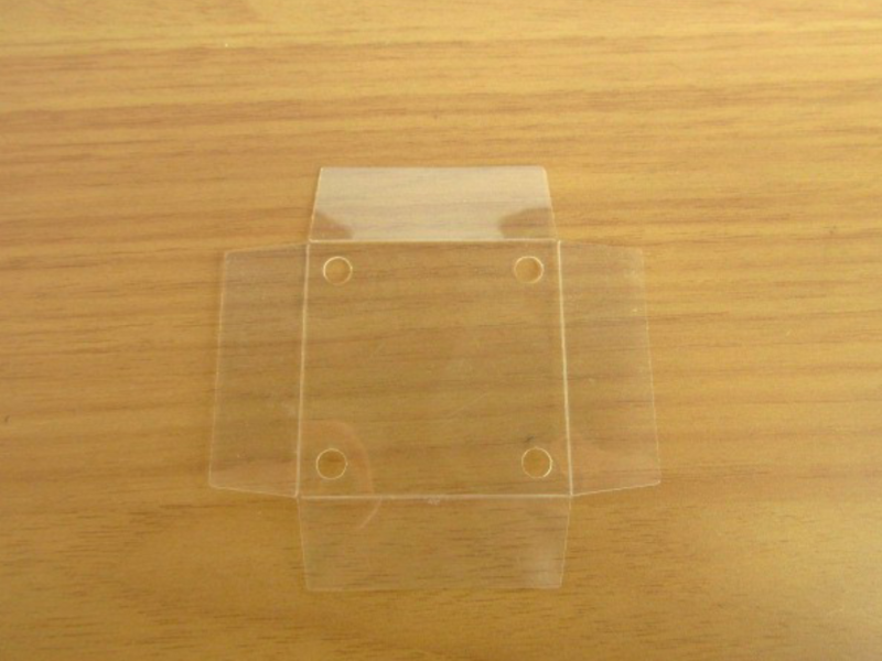 プラスチックシート仕切り（十字・穴開け）