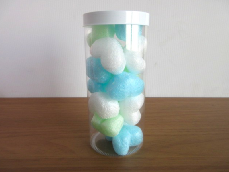 クッション材のPET円筒ケース①