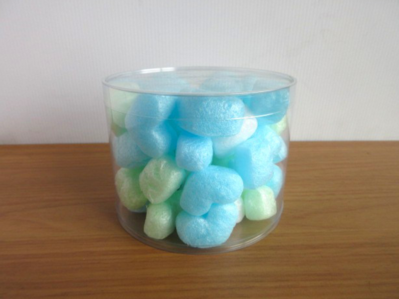 クッション材のPVC円筒ケース①