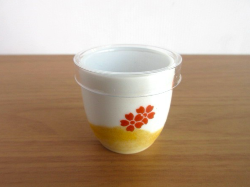 お猪口の円筒ケースの蓋①