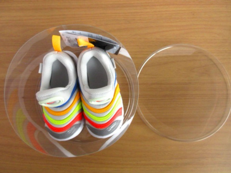 子供用シューズのPVC円筒ケース②