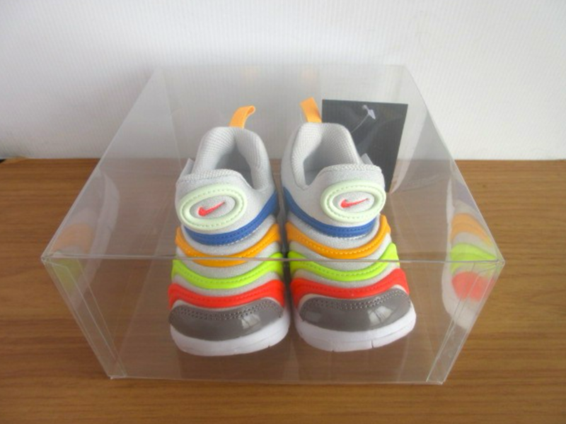 子供用シューズの上下フタ式（フタ身式）①